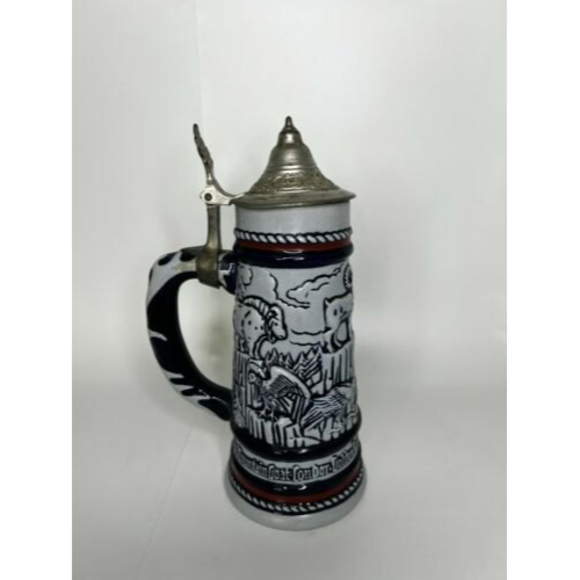 Vintage 1976 Wildlife Beer Stein Handcrafted in Brazil, Avon Exclusive - Picture 3 of 8